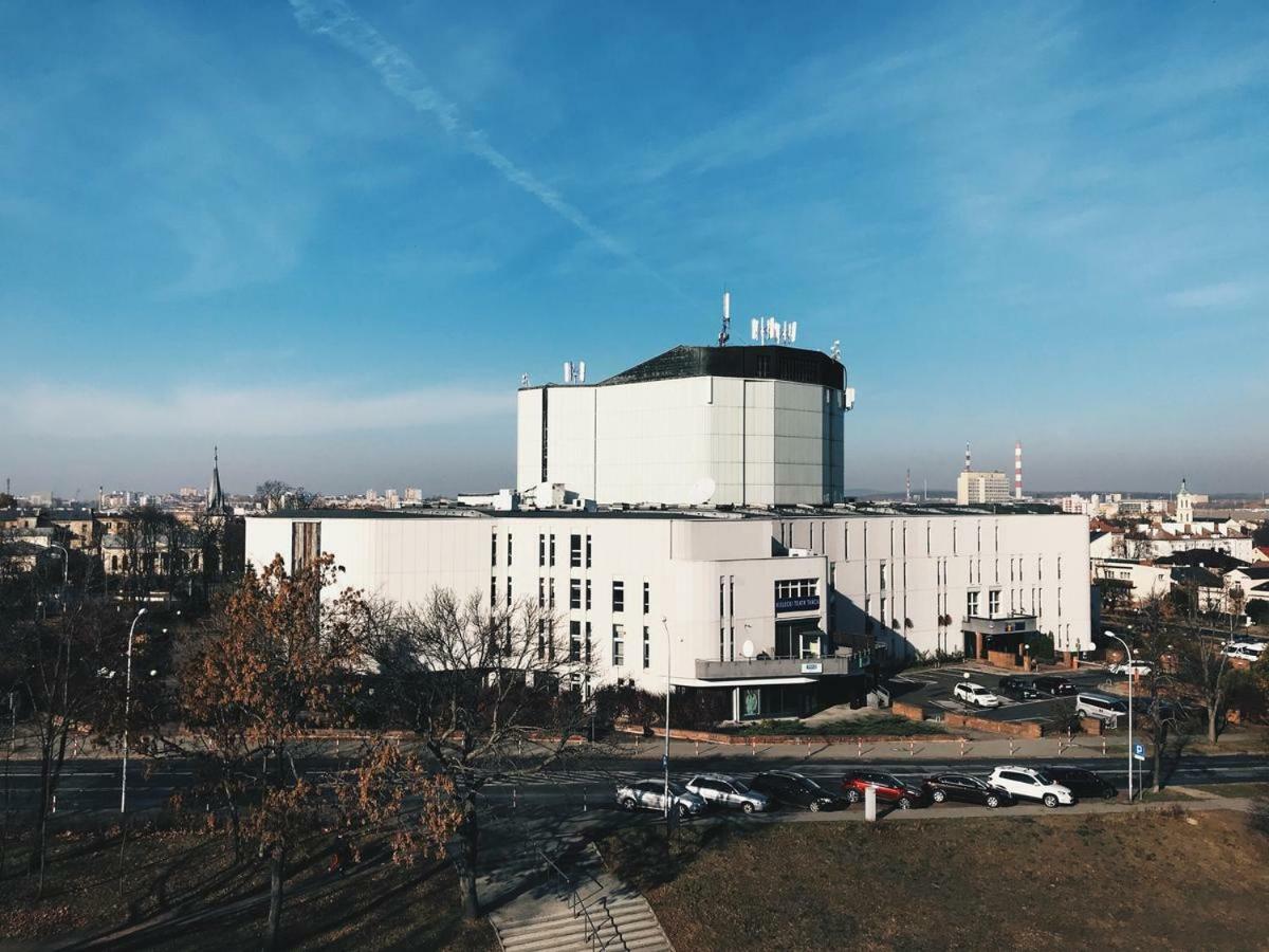 Family&Business Elegant Apartments Astronautów Centrum z Parkingiem Kielce Exterior foto